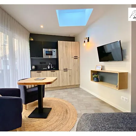 Les Anges - 6 - Place Des Heros Arras