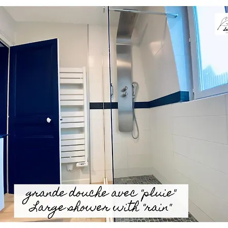 Les Anges - 6 - Place Des Heros *